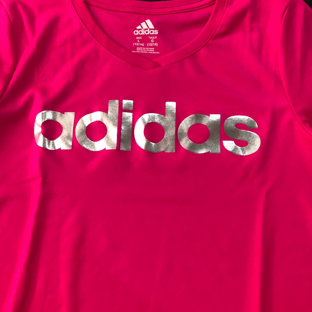 Adidas t shirt